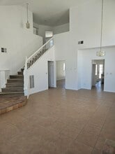 44547 Aspen St in Lancaster, CA - Building Photo - Building Photo