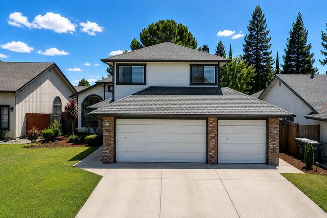 property at 102 Davis Ct