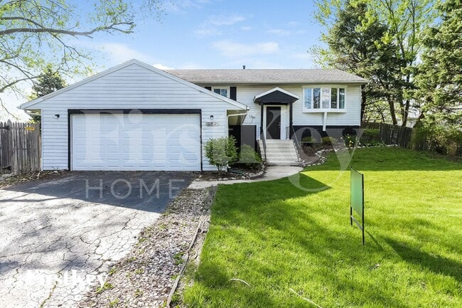 property at 642 Bradley Ave