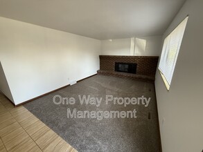 1409 Antero Dr in Loveland, CO - Building Photo - Building Photo