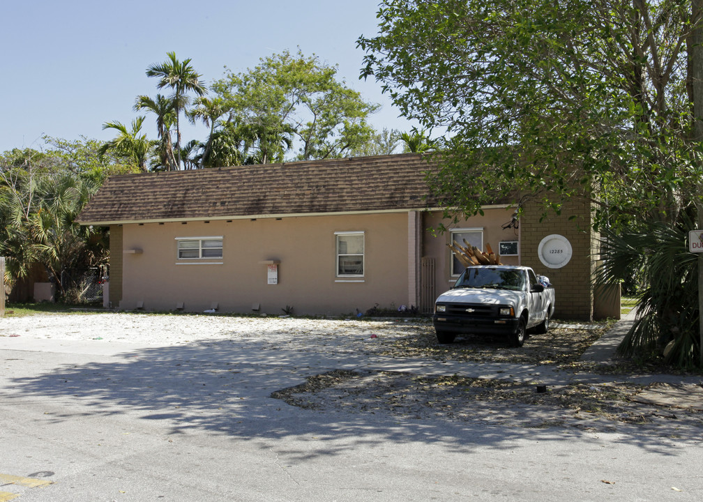 12285 NE 5th Ave in North Miami, FL - Building Photo