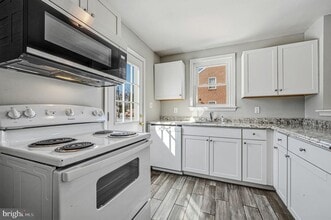 816 Washington St in New Castle, DE - Building Photo - Building Photo