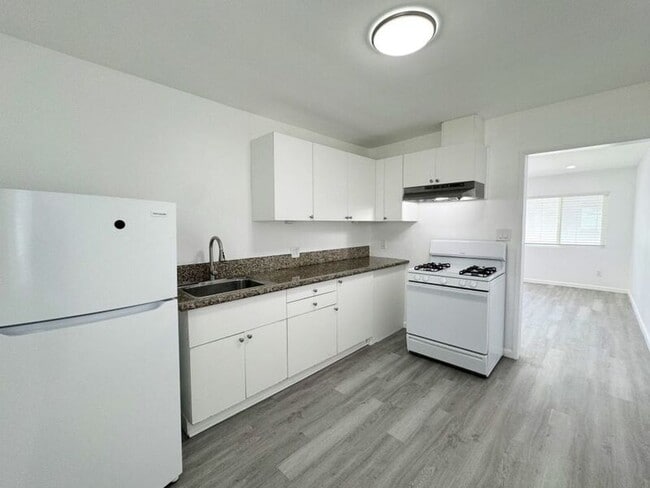 4061 Euclid Ave in San Diego, CA - Building Photo - Building Photo
