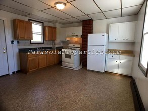 402 E Market St in Scranton, PA - Building Photo - Building Photo