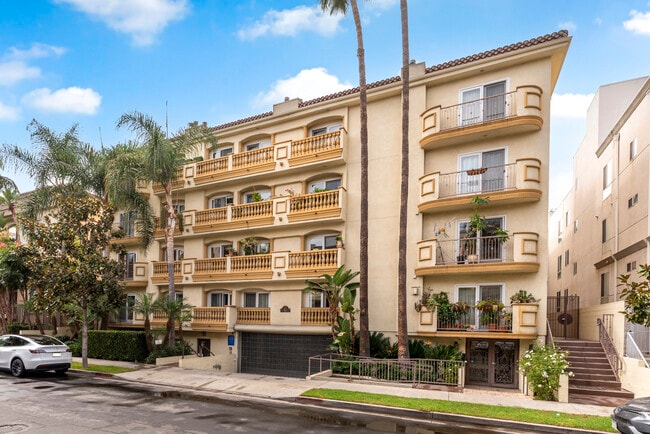 property at 123 S Clark Dr