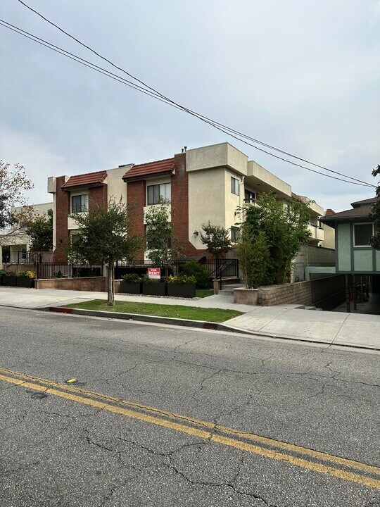 510 S Adams St, Unit 10 in Glendale, CA - Building Photo