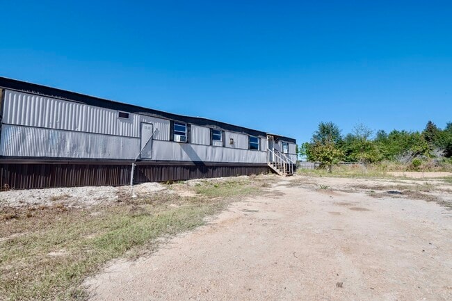 property at 125 Rd 5814