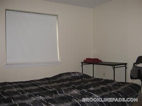 46 Harvard St, Unit 2 in Brookline, MA - Building Photo - Building Photo