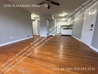 1568 Alexandria Dr in Lexington, KY - Building Photo - Building Photo