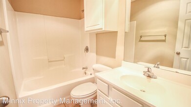 615 N Elkhart Ave in Lubbock, TX - Building Photo - Building Photo