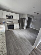 819 19th Pl in Newport News, VA - Building Photo - Building Photo