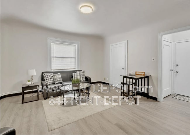property at 1407 Howard St
