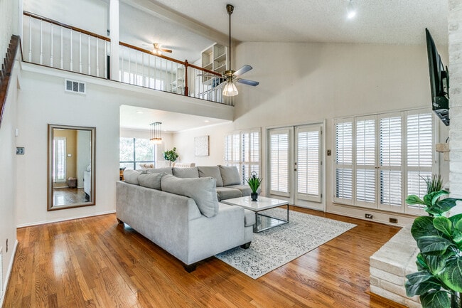 1107 River Vista W in San Antonio, TX - Building Photo - Building Photo