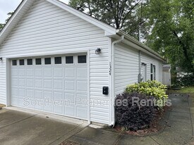 1324 Jordan St in Fayetteville, NC - Building Photo