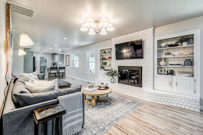 11 N Pecan Dr in Stillwater, OK - Building Photo - Building Photo