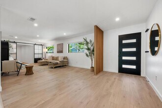 2607 Pembrook Trail in Austin, TX - Building Photo - Building Photo