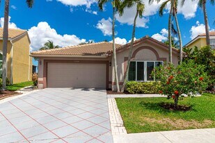 7130 Michigan Isle Rd in Greenacres, FL - Building Photo