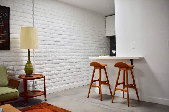 328 E Willetta St in Phoenix, AZ - Foto de edificio - Building Photo