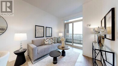 9560 Markham Rd in Markham, ON - Building Photo - Building Photo