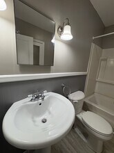 228 Phillips Ave in Runnemede, NJ - Building Photo - Building Photo