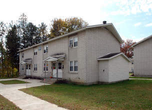 Vanderbilt Terrace in Saratoga Springs, NY - Building Photo - Building Photo