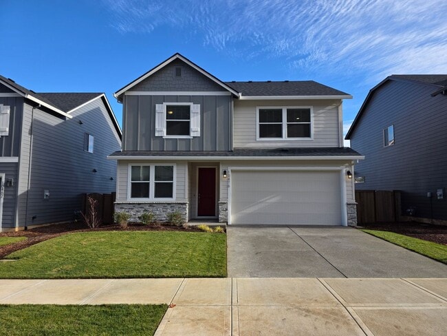 property at 10476 SE Heritage Rd