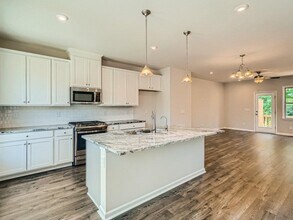 3537 Hidden Valley Cir in Lawrenceville, GA - Building Photo - Building Photo