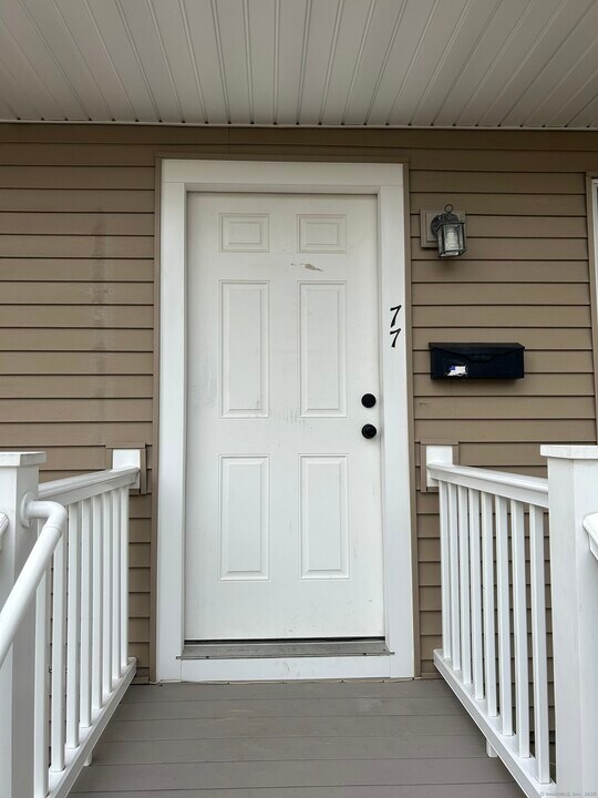 75 Grace St in Fairfield, CT - Building Photo