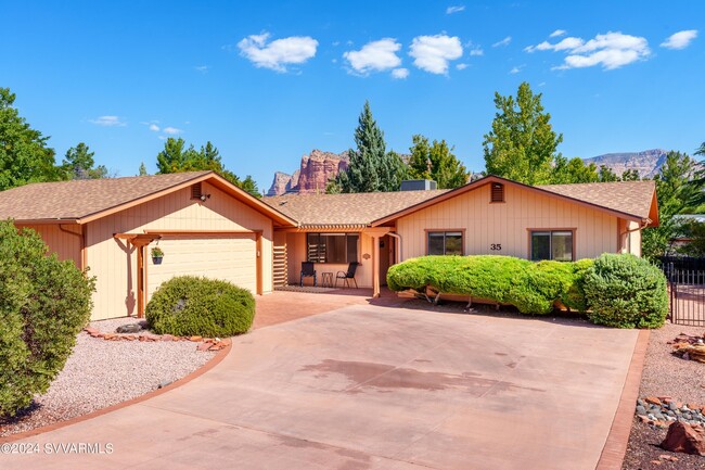 35 Morningside Dr in Sedona, AZ - Building Photo - Building Photo