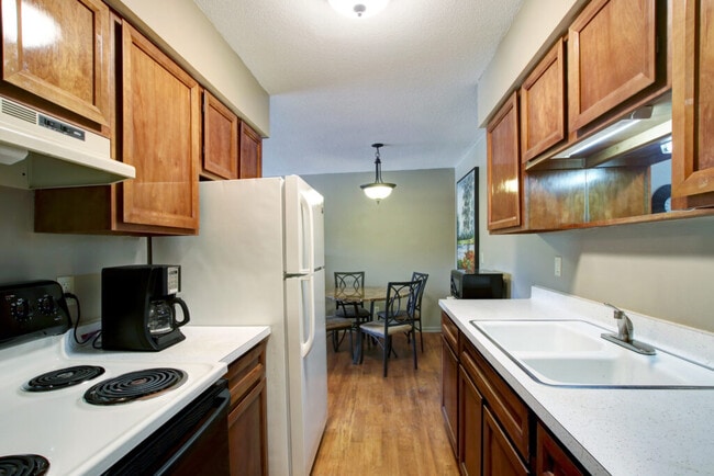 Cherokee Westlawn Apartments: Age 55+ Only in Kalamazoo, MI - Building Photo - Building Photo