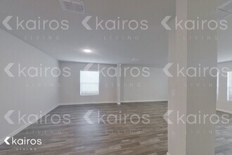 1787 Lawn Ave in North Port, FL - Building Photo - Building Photo