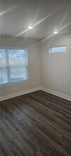 516 S Benchmark Ln in Fayetteville, AR - Foto de edificio - Building Photo