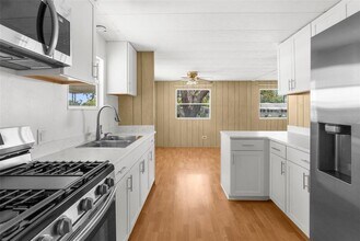 7305 Score St in Brooksville, FL - Building Photo - Building Photo