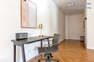 30 Park Ave in New York, NY - Foto de edificio - Building Photo