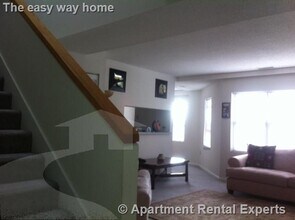 175 Beacon St, Unit #314 in Somerville, MA - Building Photo - Building Photo