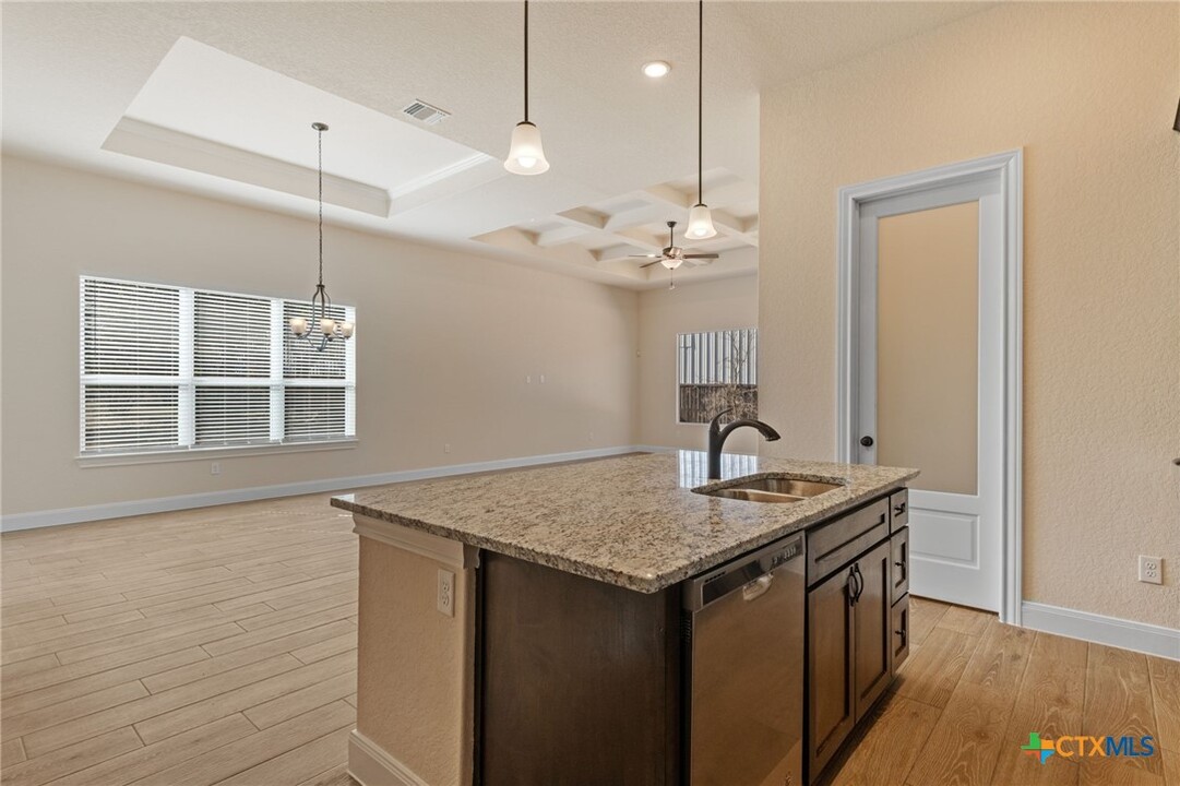 612 Carriage House in Spring Branch, TX - Building Photo