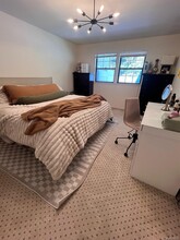 7 Patriot Ct in Huntington, NY - Building Photo - Building Photo