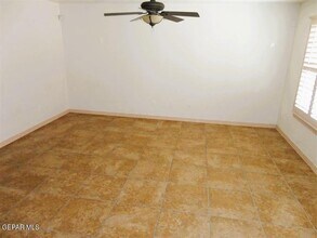 2809 Tag Rock Pl in El Paso, TX - Building Photo - Building Photo