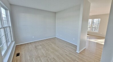 59 Menlena Cir in Hanover, PA - Building Photo - Building Photo