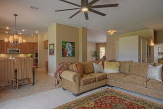 4809 E Palo Brea Ln in Cave Creek, AZ - Building Photo - Building Photo