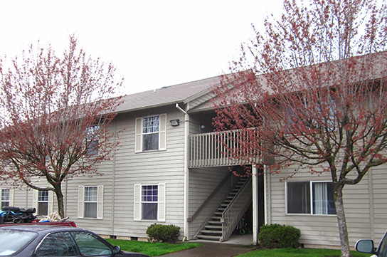 Wind River Place in Hood River, OR - Foto de edificio