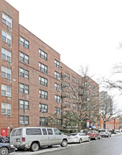 13630 Sanford Ave in Flushing, NY - Building Photo - Building Photo