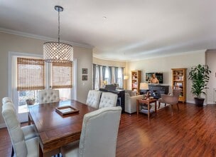 1862 S Bentley Ave in Los Angeles, CA - Foto de edificio - Building Photo