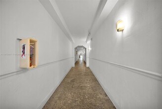 4035 Meridian Ave, Unit 201 in Miami Beach, FL - Building Photo - Building Photo