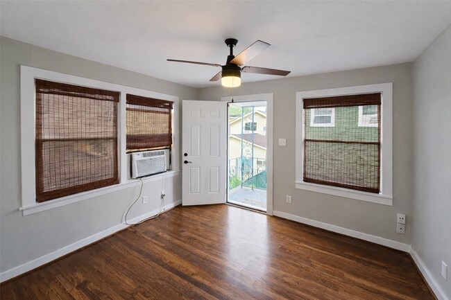 1621 Wesley St in Houston, TX - Building Photo - Building Photo