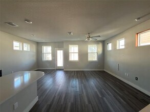 7312 Acela Trl in Austin, TX - Building Photo - Building Photo