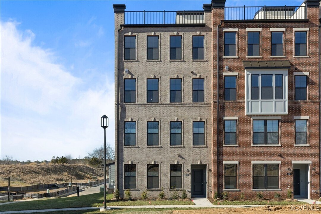 520 Greybull Walk in Henrico, VA - Building Photo