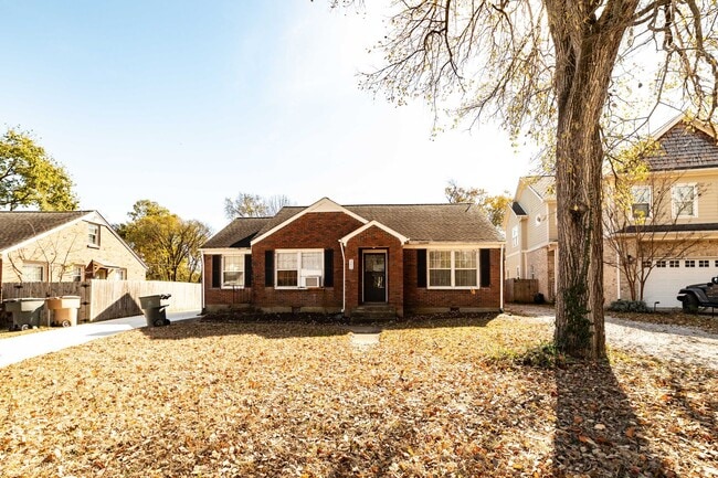 property at 5553 Knob Rd