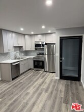 1510 W Balboa Blvd in Newport Beach, CA - Building Photo - Building Photo