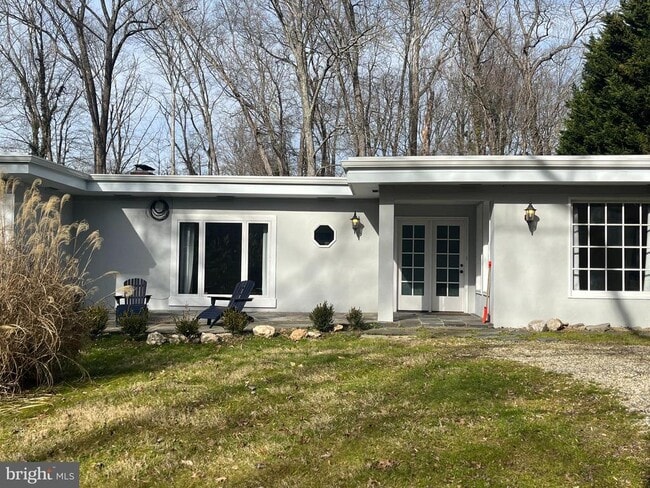 6822 Sorrel St in McLean, VA - Building Photo - Building Photo